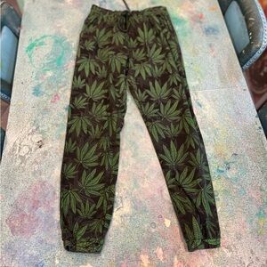 Weed Joggers